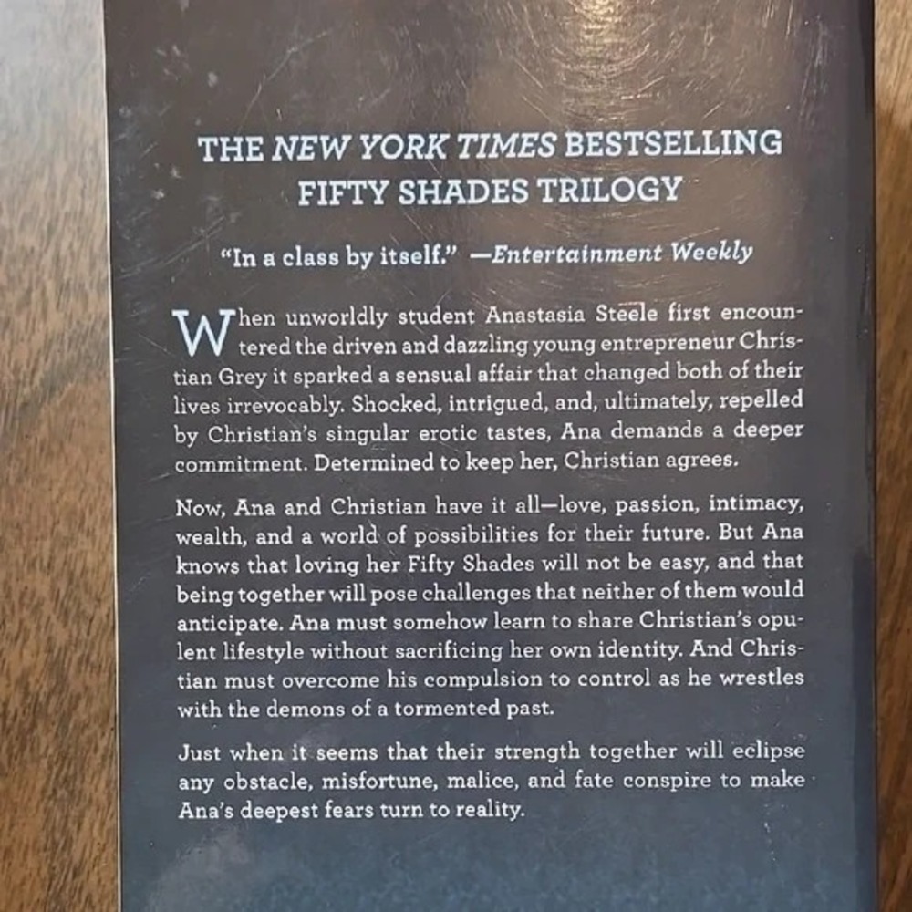 Fifty Shades Freed Book (50 Shades Trilogy) by E.L. James - Paperback - Picture 4 of 6